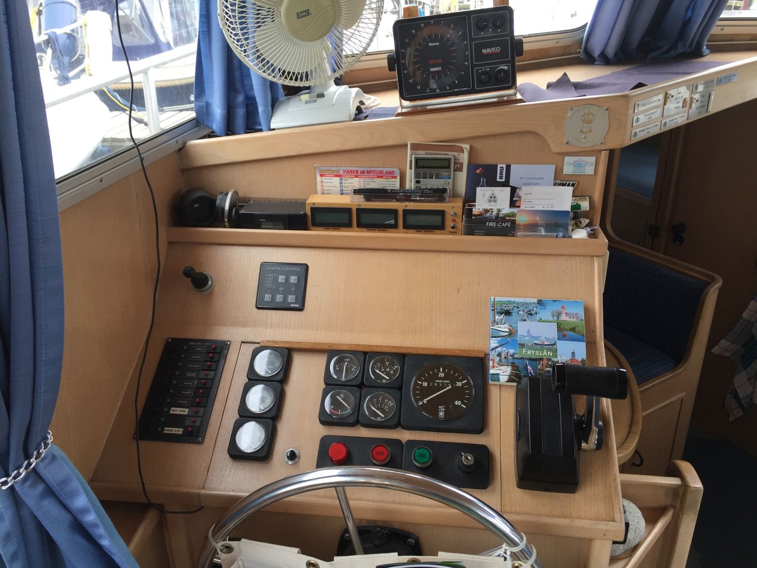 Z Yacht 14