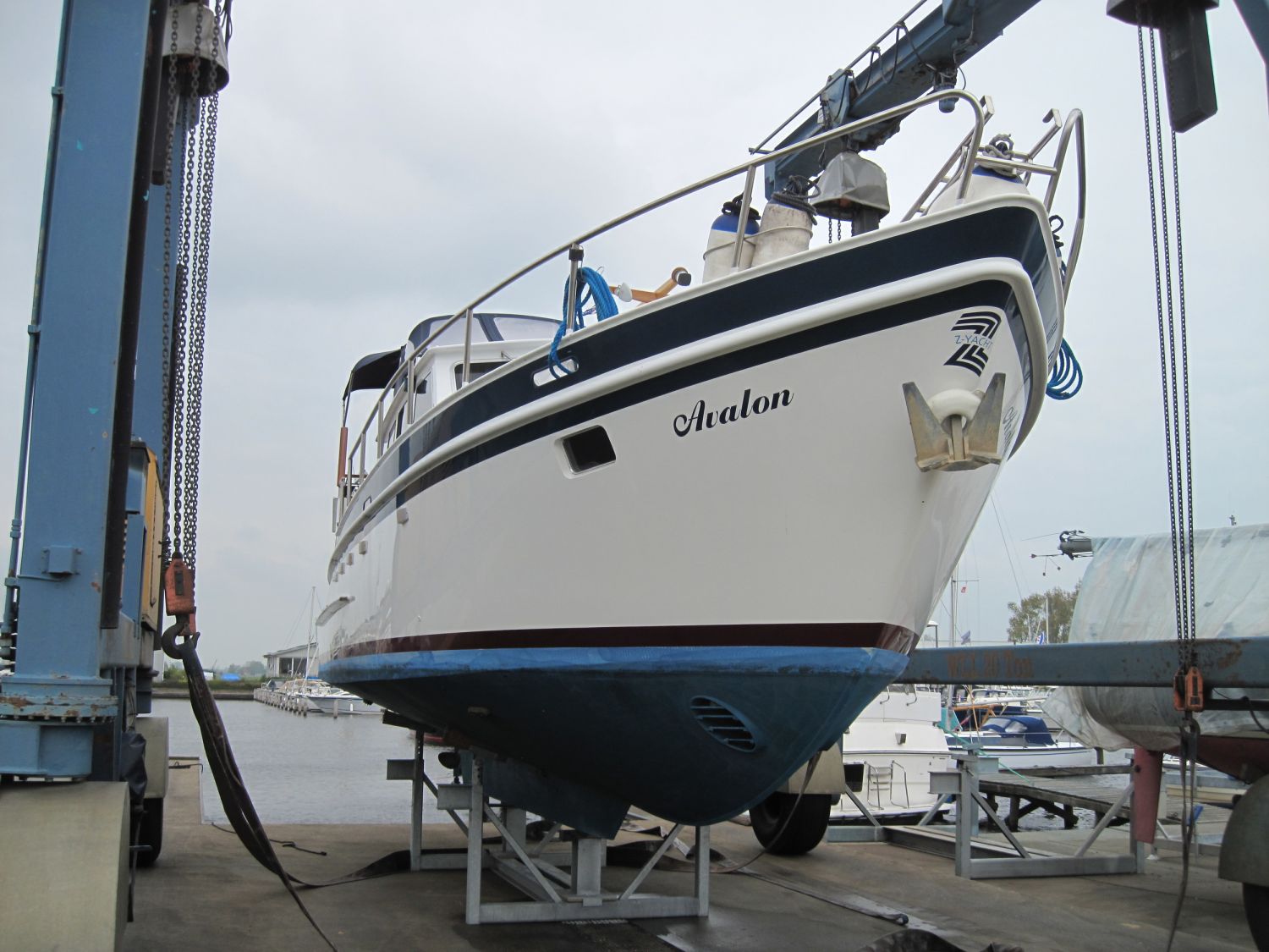 Z Yacht 42