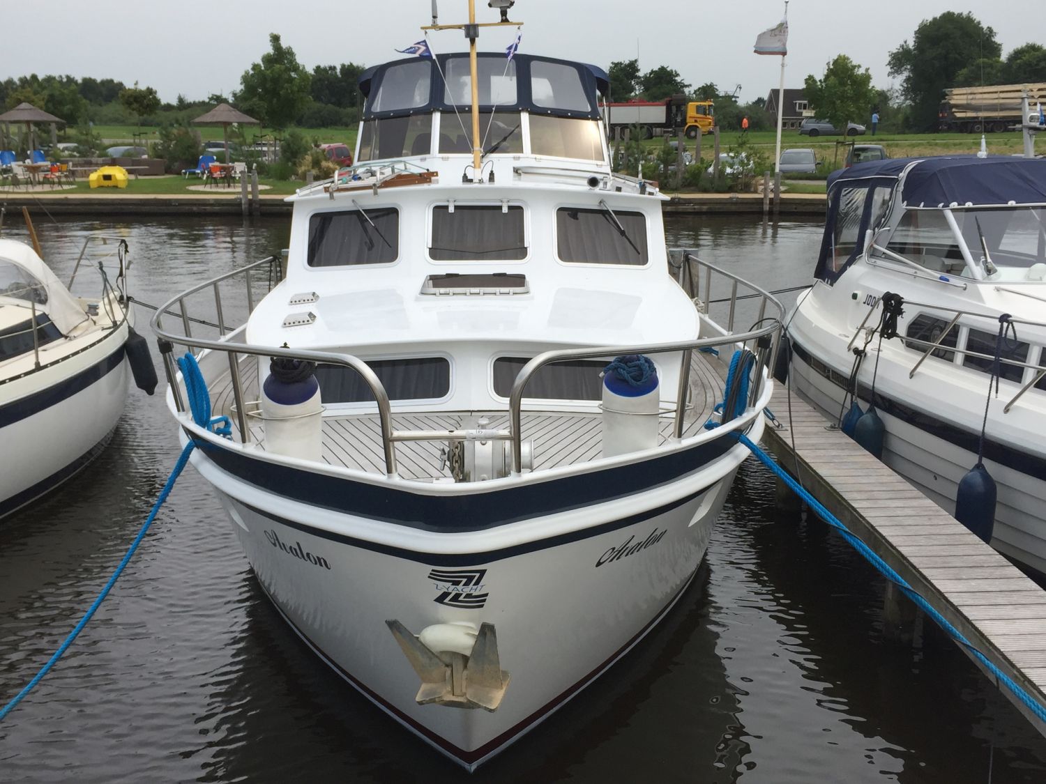 Z Yacht 5