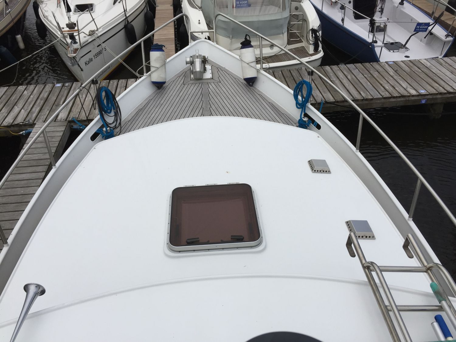 Z Yacht 9