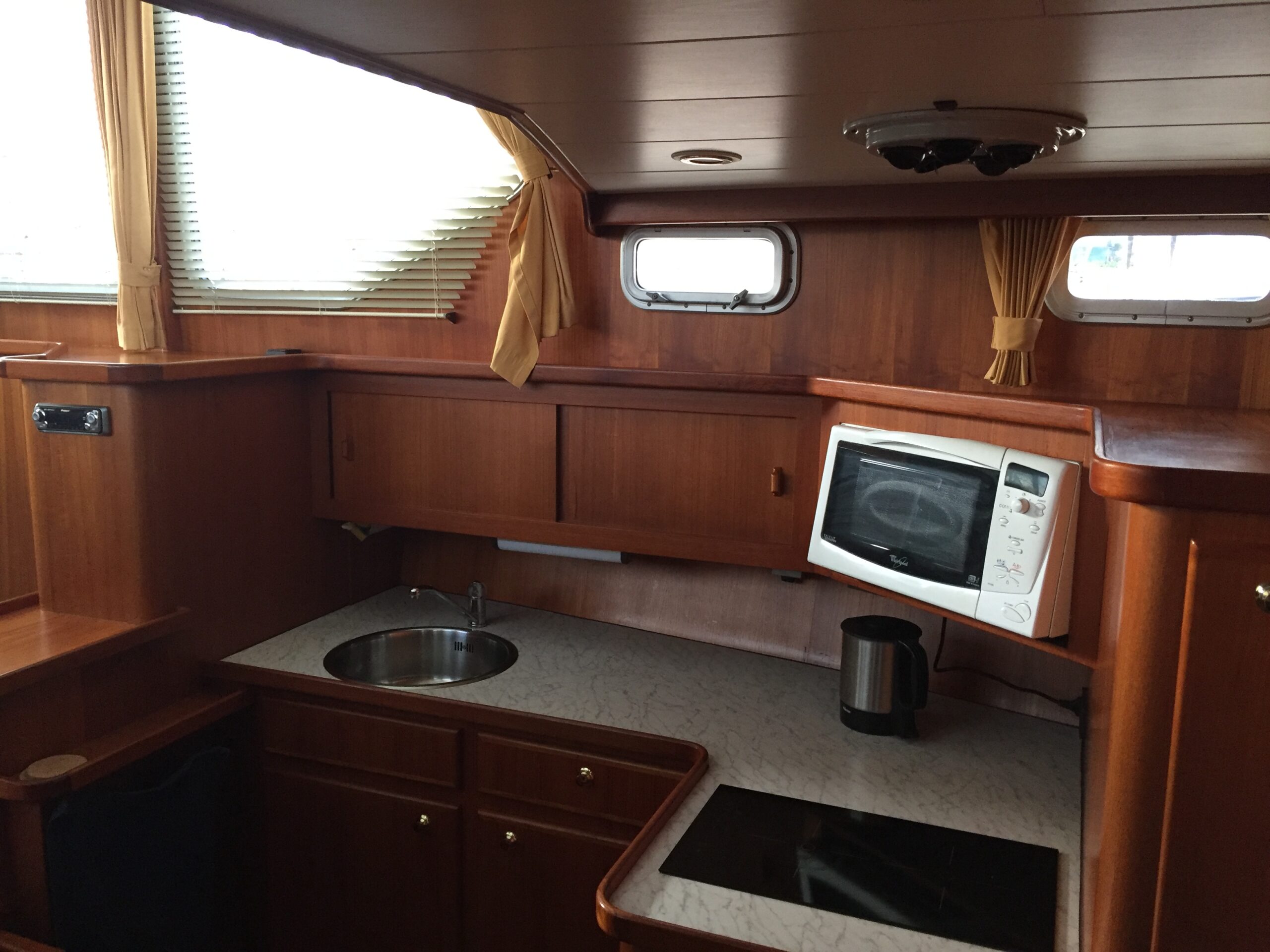 Privateer 37 Ak (12)