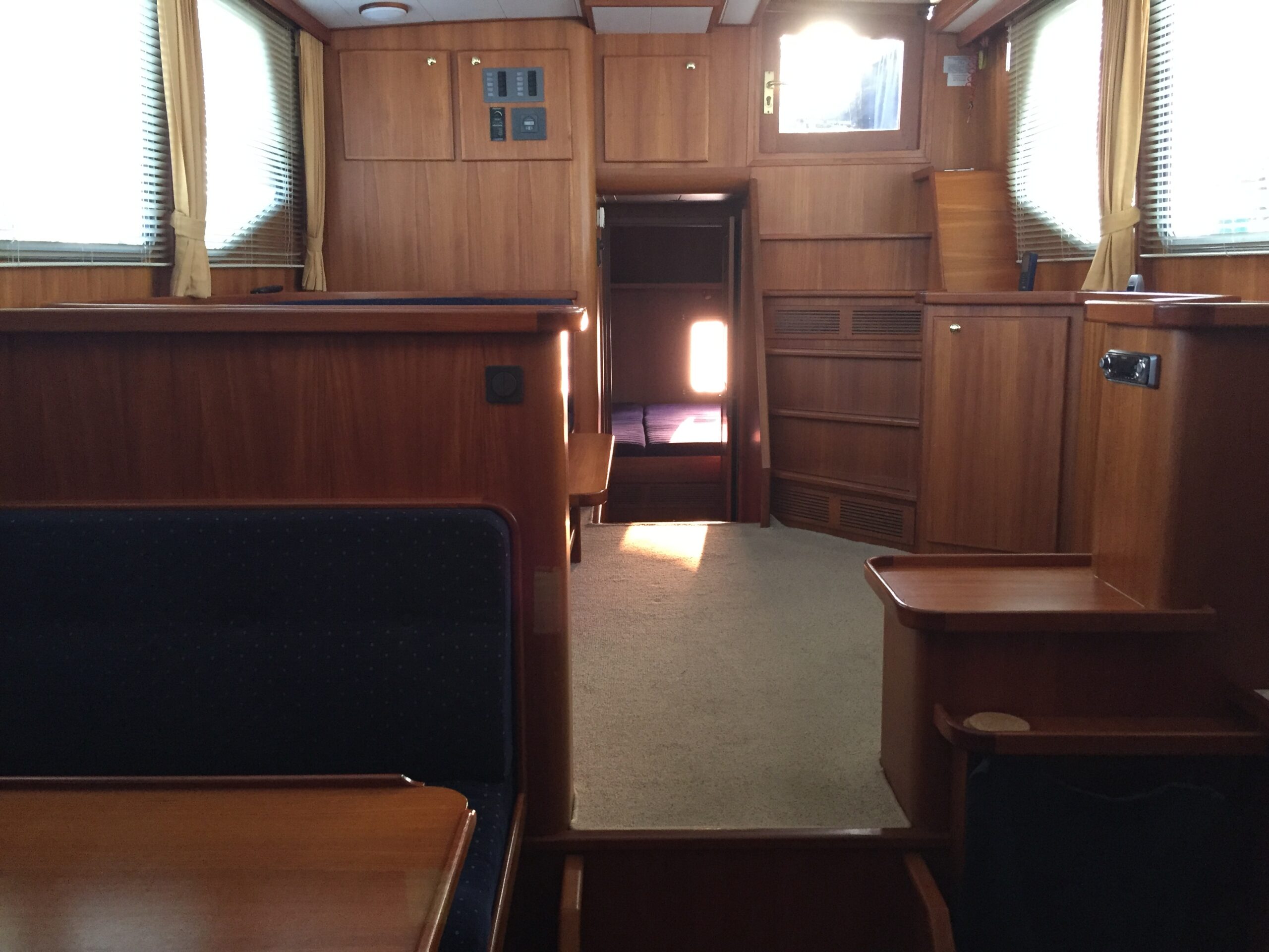 Privateer 37 Ak (13)