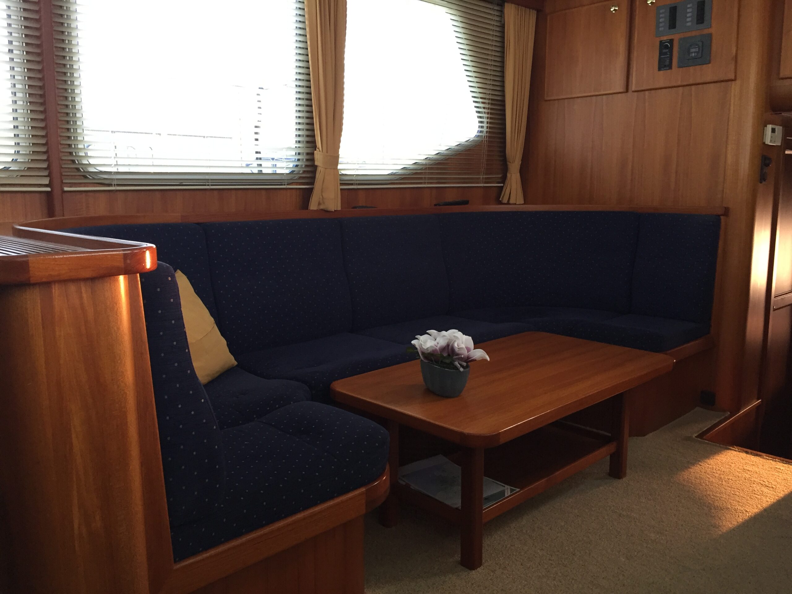 Privateer 37 Ak (14)