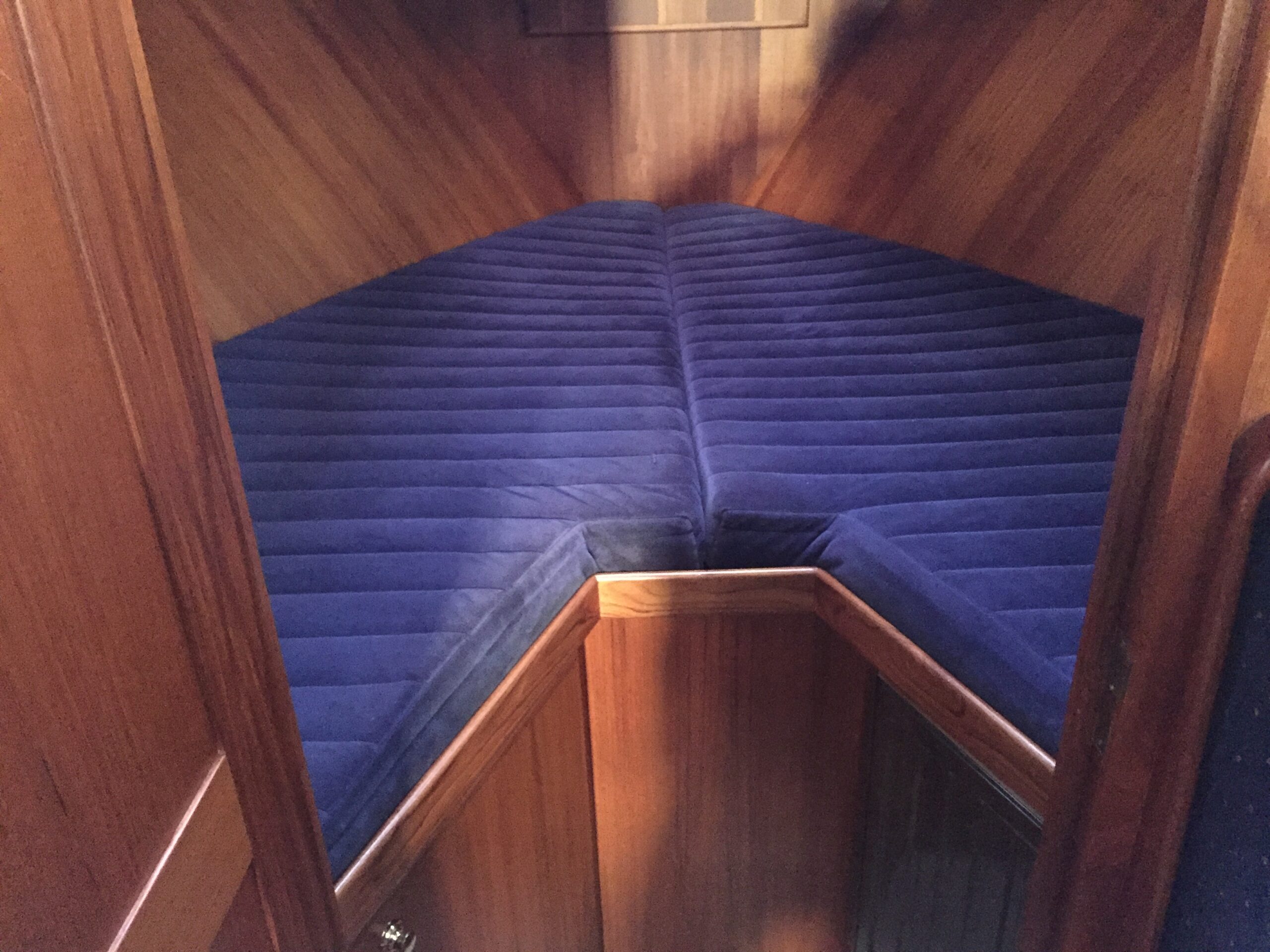 Privateer 37 Ak (15)