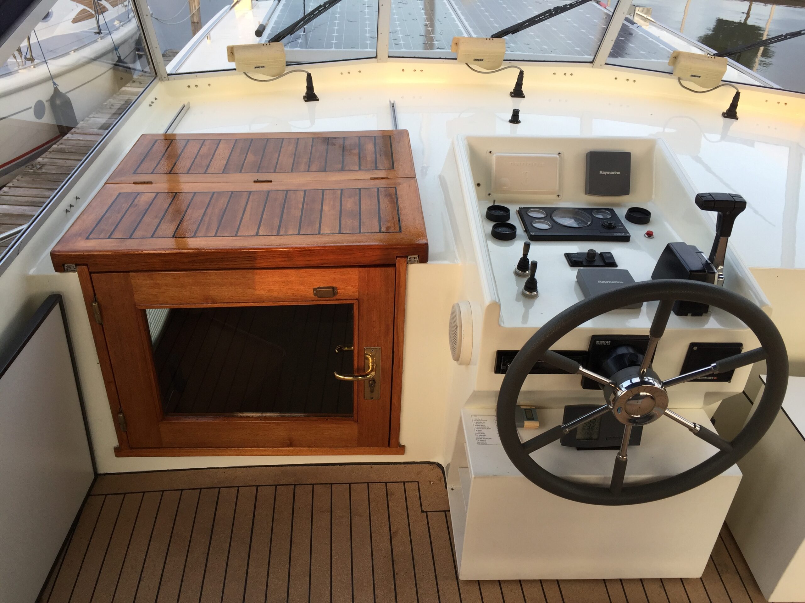 Privateer 37 Ak (8)