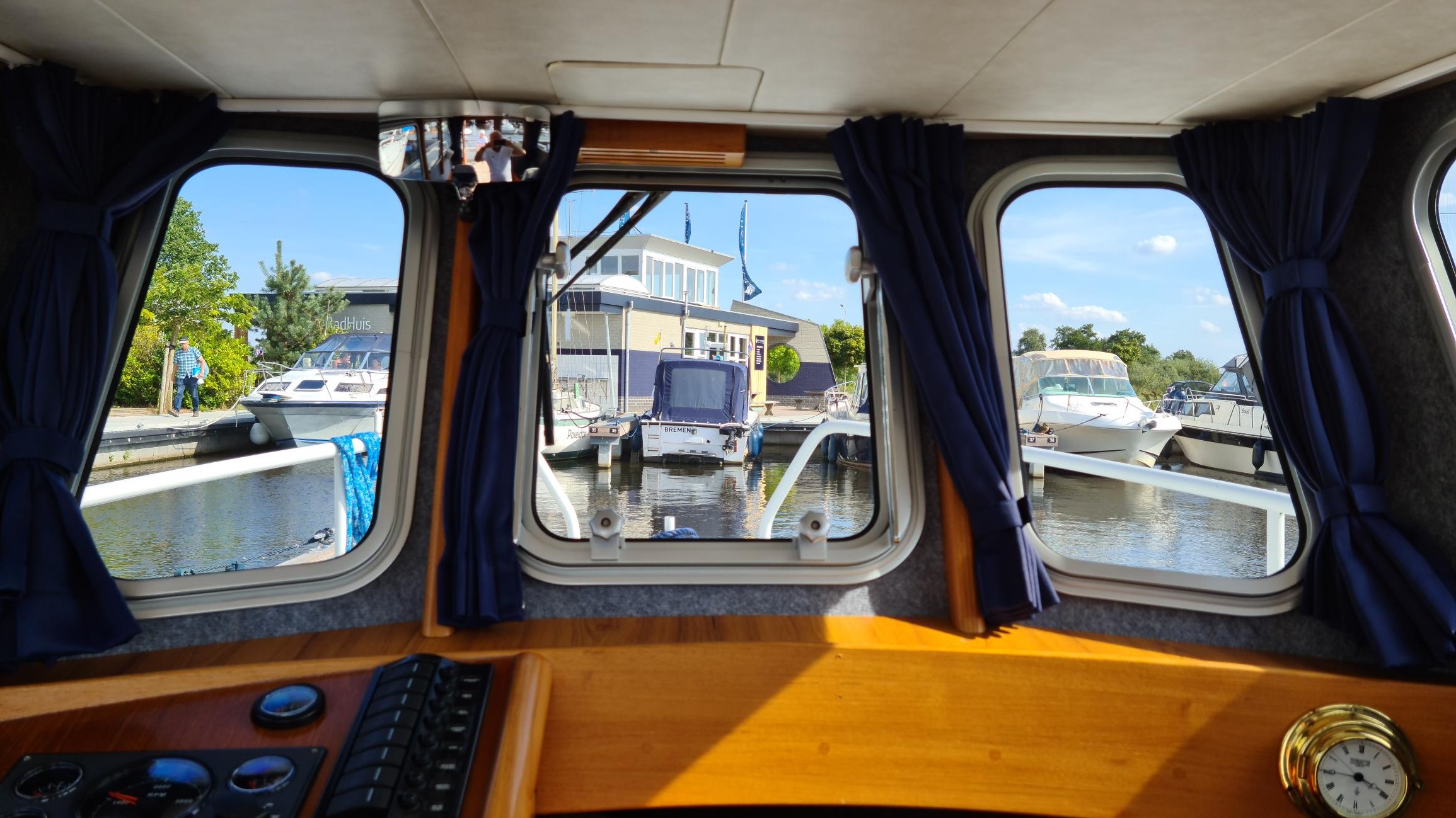 Trawler (17)